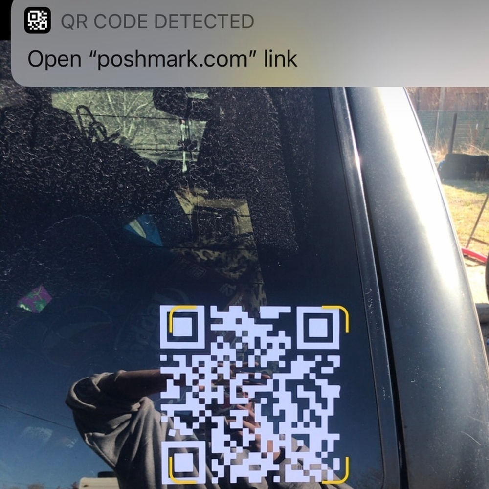 CUSTOM Made Posh Closet QR Code - Picture 2 of 3